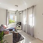 Apartment Crystal *
